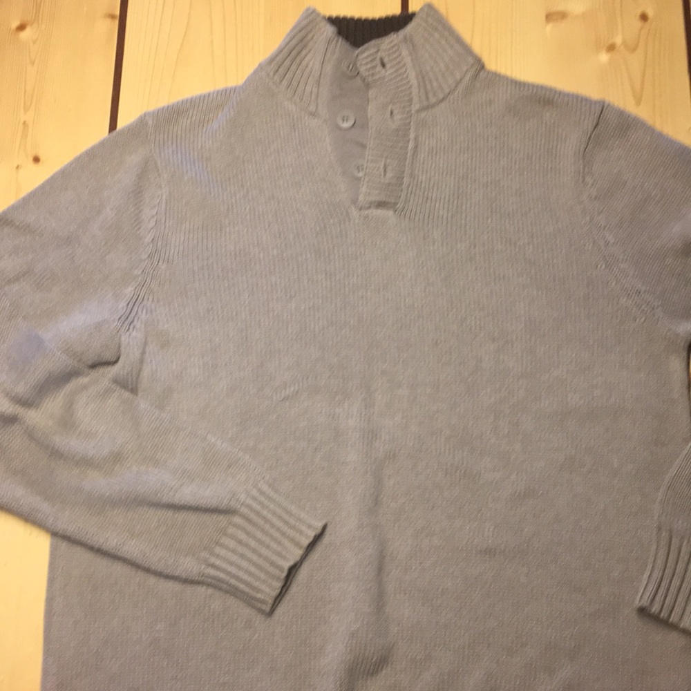 Pull on sweater